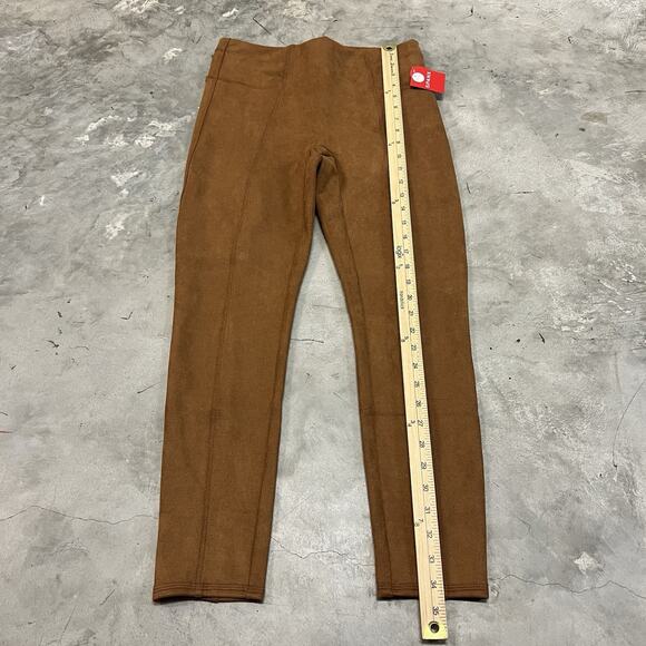 NEW Spanx Faux Suede Leggings In Rich Caramel Brown Size Medium Petite - Picture 2 of 7